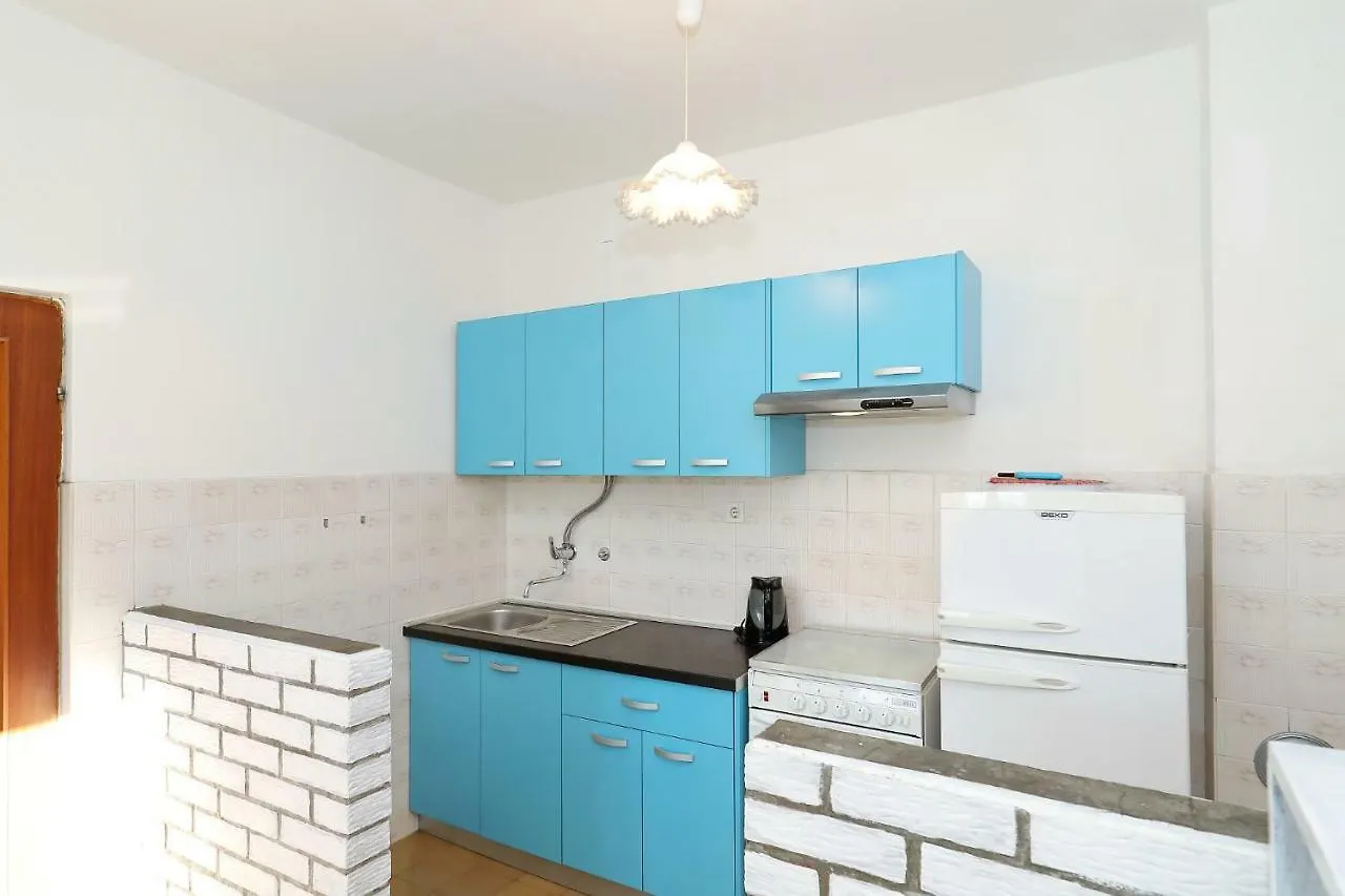 Apartmani Mila باغ 0*,