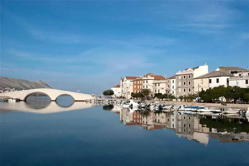 Apartmani Mila باغ