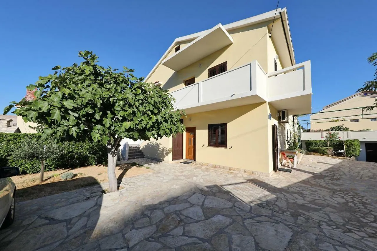 Apartmani Mila Pag Town Chorwacja
